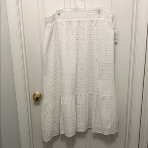 Time and Tru White Eyelet Tiered Maxi Skirt